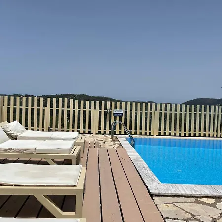 Forum Villas Vafkeri * Lefkada City