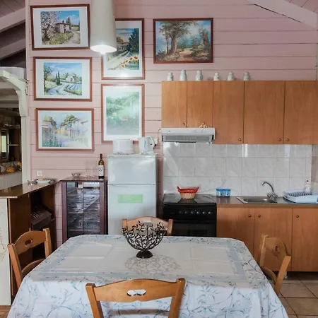 Holiday home Forum Villas Vafkeri *
